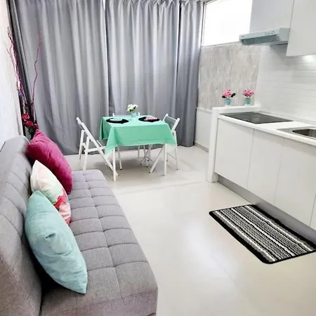 Encanto Apartament *